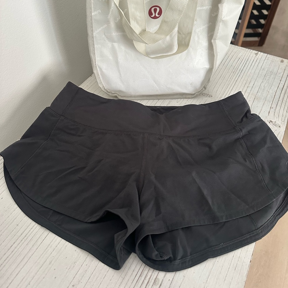 Lululemon Women's Speed up short